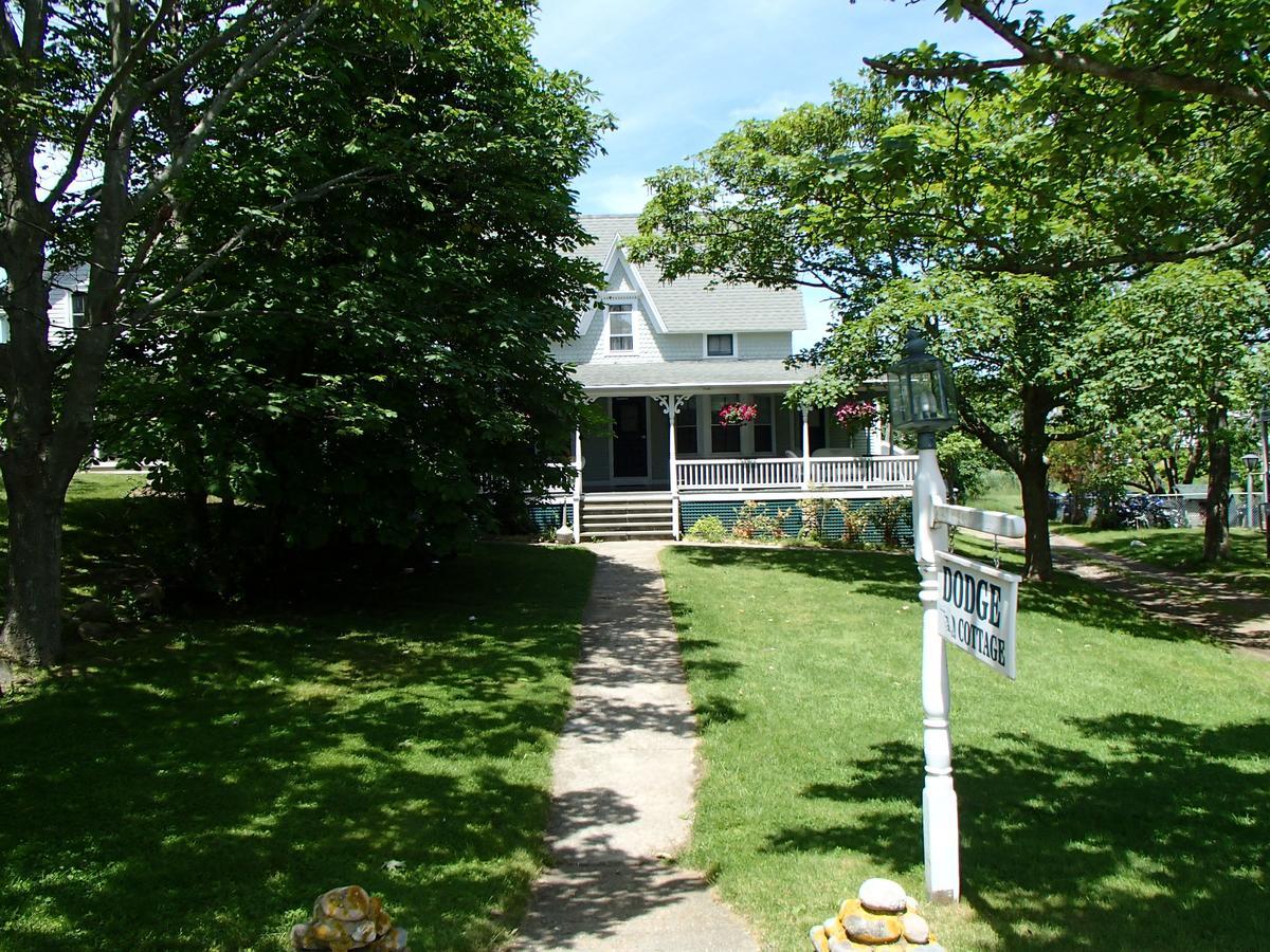 Dodge Cottage Ню Шоръм Екстериор снимка